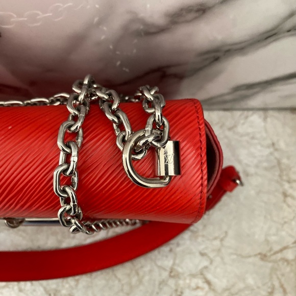 Louis Vuitton Twist bag - Picture 7 of 16